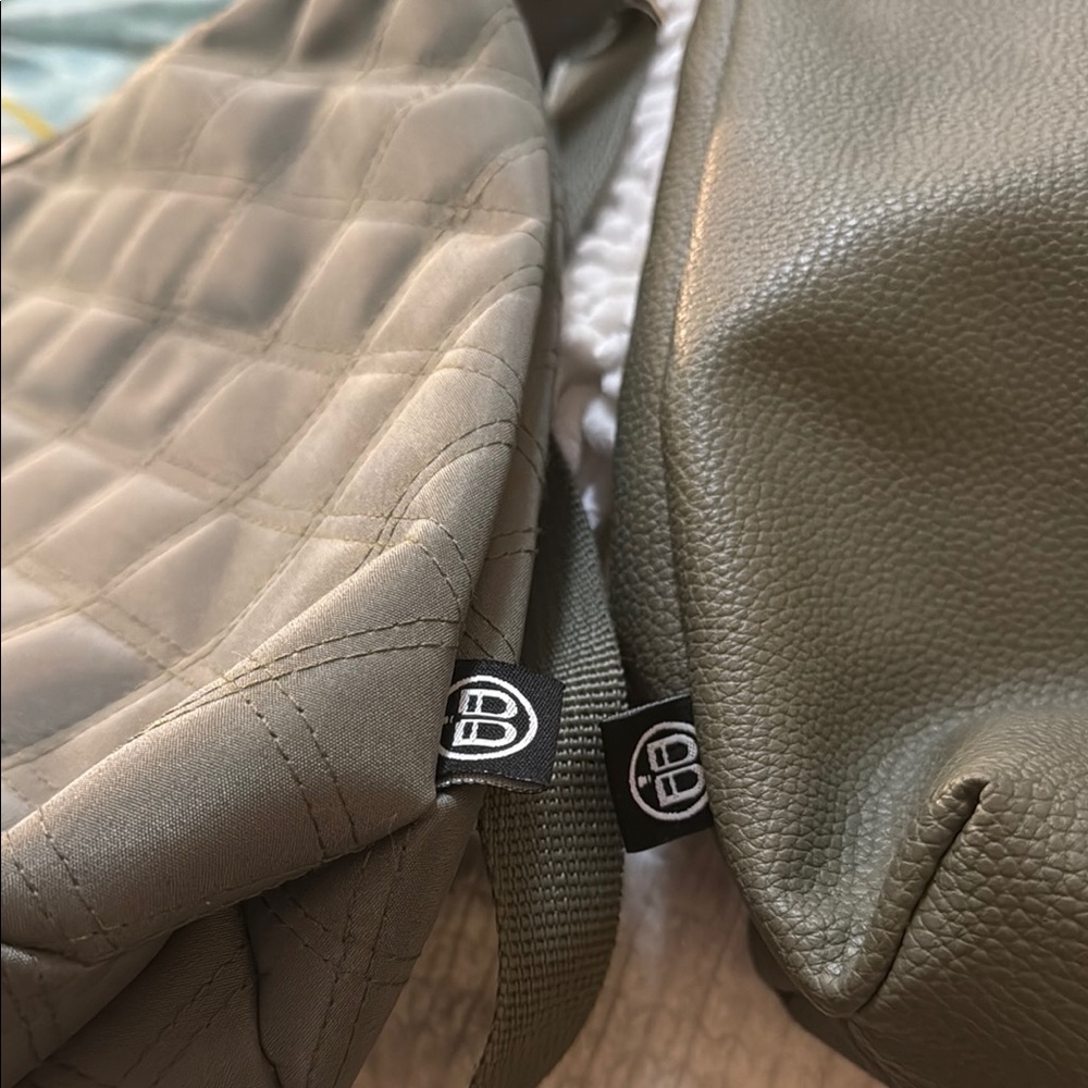 Casual Ganz Green  Tote Bag with Long Straps - Picture 8 of 10